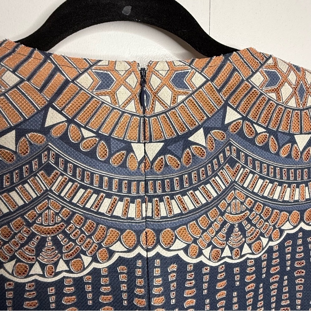 BCBG Maxazria - Alina Mini Shift Dress - Boho Long Bell Sleeves - XS - Picture 8 of 11
